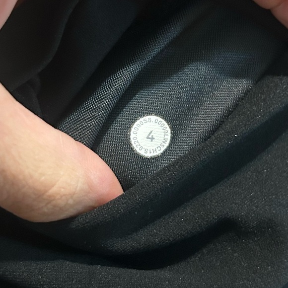 - Lululemon Mapped Out High Rise Tight 28" *Camo - Picture 5 of 10